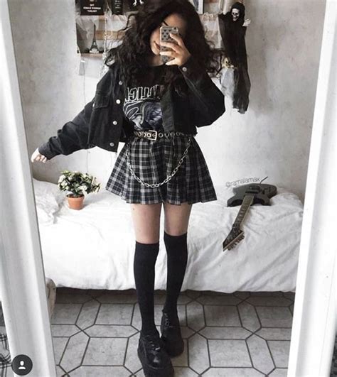 Pleated Mini Skirts Aesthetic Grunge Outfit Alternative Outfits