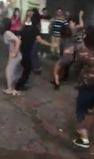 Friends Beaten Up By A Gang Of Prostitutes In Thailand Daily Mail Online