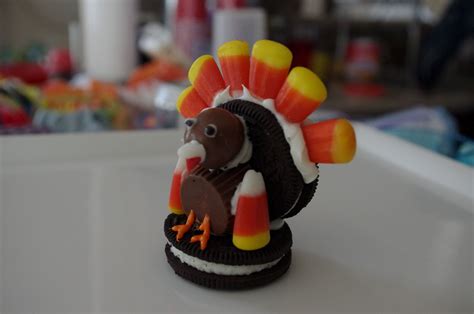 Edible Turkey Craft Thanksgiving Treats Edible Crafts Edible