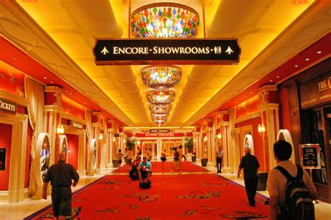 Wynn Las Vegas Encore Theater Seating Capacity