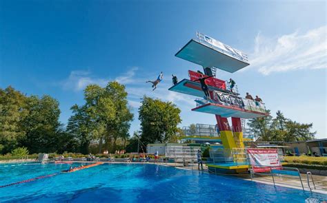 Die maximale besucherzahl des freibades beträgt derzeit 350 badegäste. Elsdorfer Freibad öffnet am Samstag - Radio Erft