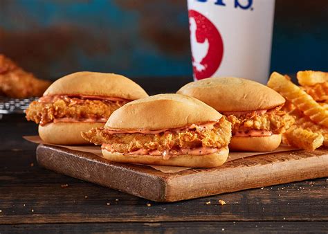 Choose between 4, 5, or 6 chicken fingerz™ with zax sauce® or buffalo fingerz™ with ranch sauce. 3 Nibblerz® Sandwich - Sandwich Mealz - Menu | Zaxby's