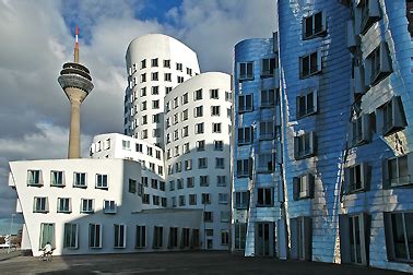 Gehry, is still a crowd puller even though it was. Japan Photo Archiv | Neuer Zollhof Düsseldorf / Gehry ...