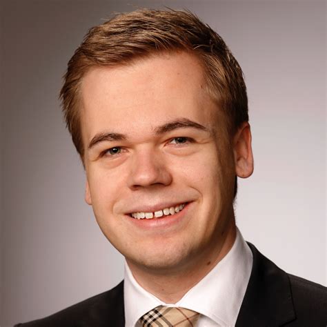 Sie finden detaillierte informationen über freiberger bank eg volks u raiffeisenbank: Moritz Freiberger - Prüfungsassistent Bankenprüfung ...