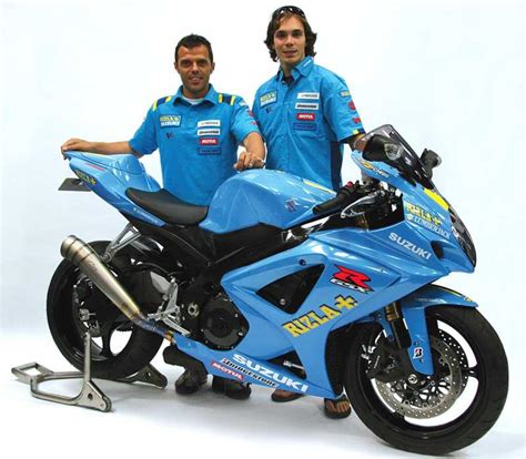 Ikuti berita motogp terlengkap di motorsport.com. Suzuki launch official MotoGP replica GSX-R1000s | MCN