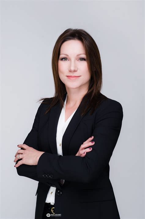 Female Corporate Headshot Realtor Business Women Business Portraits Woman Business Portrait