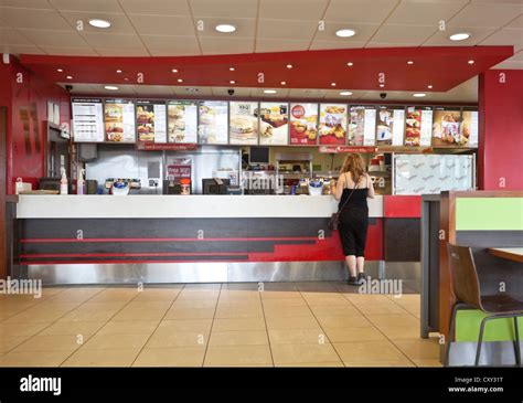 Fast Food Restaurant Counter