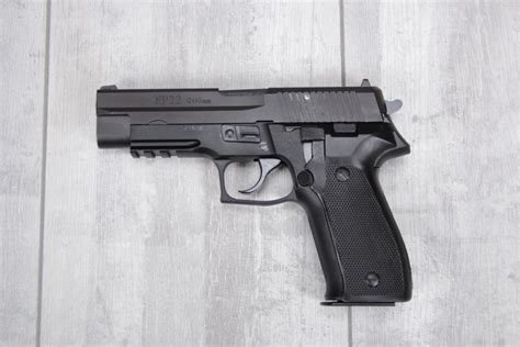 Pistole Norinco Np22 Black Im Kaliber 9x19 Sig Sauer P226 Nachbau In