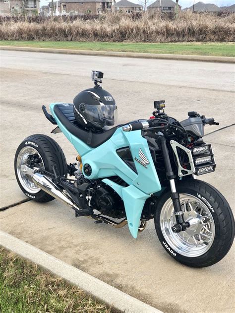 A wide variety of honda grom motorcycle options are available to you, such as application, applicable industries, and certification. A Honda Grom I believe. | ミニバイク, カスタムバイク, グロム