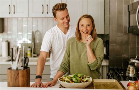 the couple behind “what s gaby cooking” on life love yummy salad