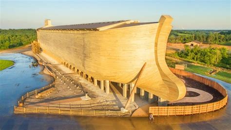 2000 Year Old Remains Of Noahs Ark Discovered By Archeologists