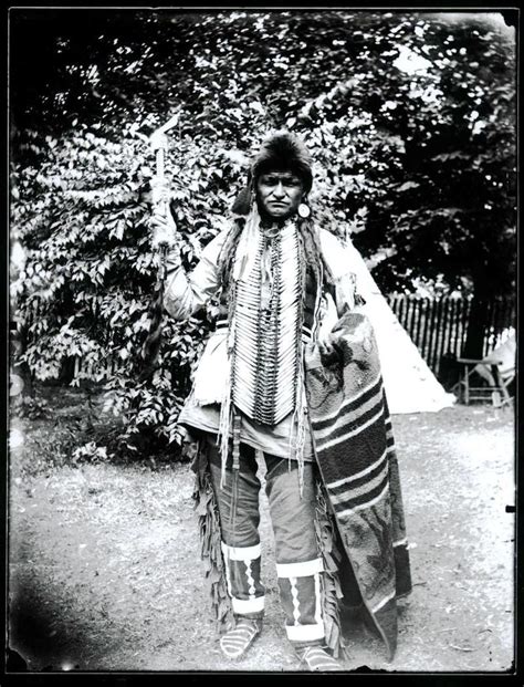 How Indians Came To Live At The Cincinnati Zoo Wvxu Cree Indians