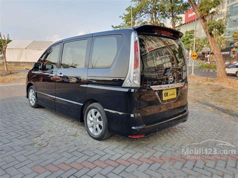 Jual beli mobil nissan serena jadi mudah dan cepat, temukan info terkini promosi mobil baru dari apm, dealer dan sales mobil baru.dapatkan info harga dan paket kredit mobil nissan serena baru dengan automatic 2019 merah mpv. Jual Mobil Nissan Serena 2014 Highway Star 2.0 di Jawa ...