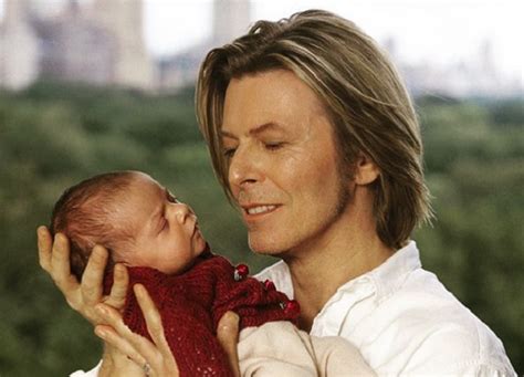Obviously legendary artist david bowie had a way with words. De dochter van David Bowie en Iman is 17 geworden en ziet ...