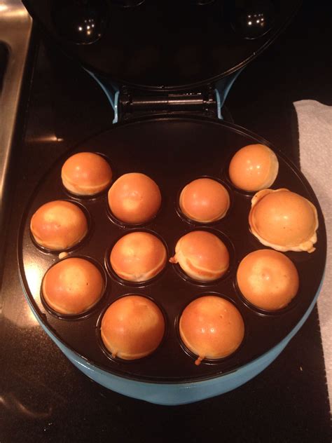 Clever Way To Use Donut Hole Maker For Pancakes Donut Holes Donuts