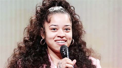 Who Is Ella Mai 5 Things To Know About ‘bood Up Singer Hollywood Life