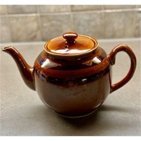 Authentic Vintage Sadler Brown Betty Teapot