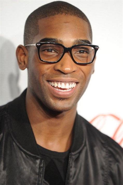 23 Pictures That Prove Glasses Make Guys Look Obscenely Hot Black Man
