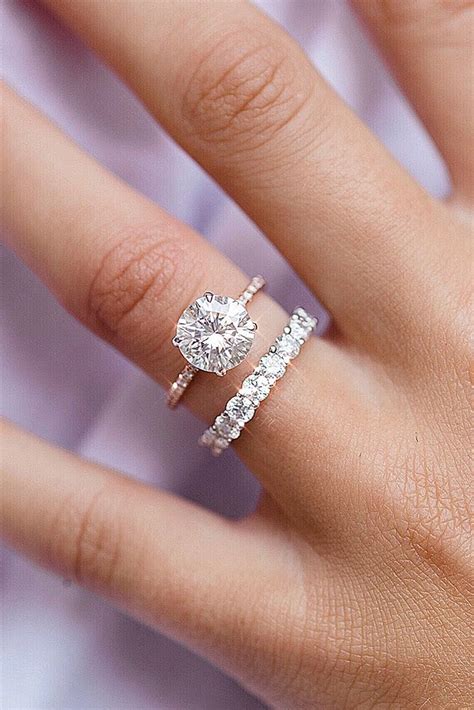 39 Timeless Classic And Simple Engagement Rings Classic Engagement