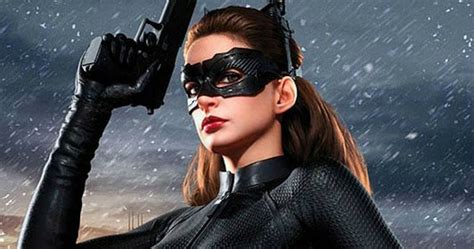 Anne Hathaway Wants To Return As Catwoman In A Future Dc Movie Catwoman Anne Hathaway