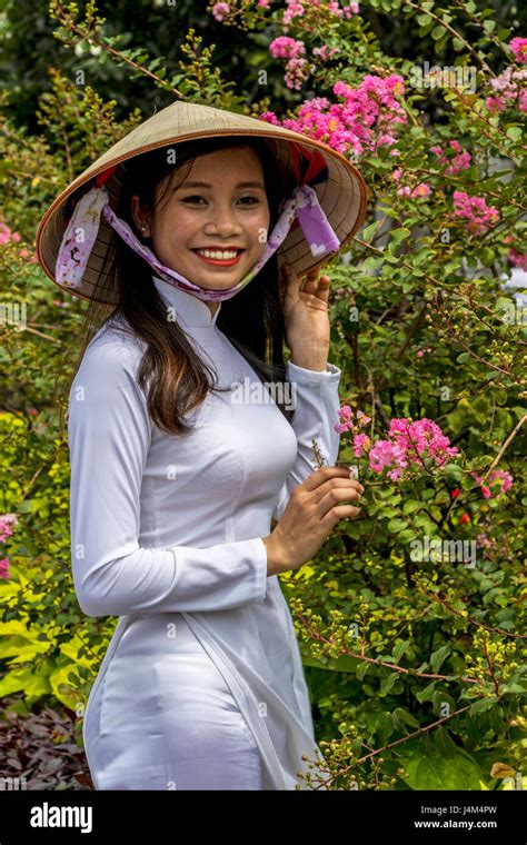 Ladies Wearing Traditional Vietnamese Garment The Au Dai In Ho Chi Minh
