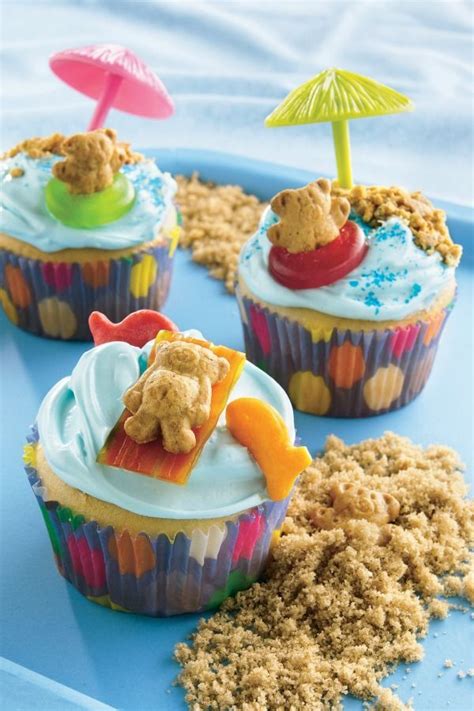 Adorable Frosted Cupcakes Are Perfect For A Beach Day Or Summer