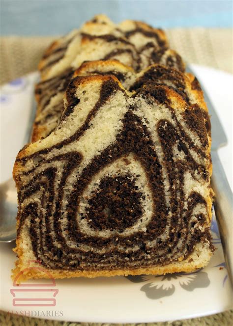 Chocolate And Vanilla Swirl Cake Recipe