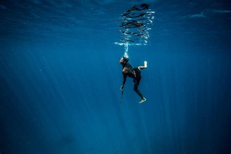 Look French Free Diving Champion Shares Breathtaking Photos Of His