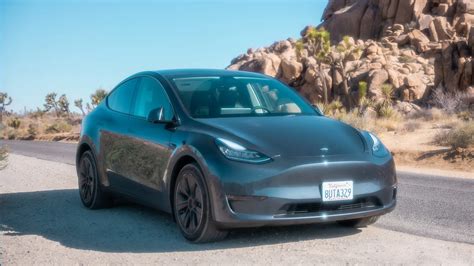 Tesla Drops Prices As Competitors Ramp Up Greencars
