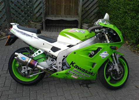 Kawasaki Ninja Zxr 400 купить Мотоциклы