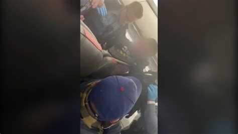 American Airlines Flight From O Hare To Dallas Makes Emergency Stop To Remove Unruly Passenger