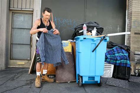 sf s new count shows homeless people spreading into neighborhoods