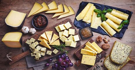 Comment Redresser Un Plateau En Bois - Comment faire un plateau de fromages réussi | Zeste
