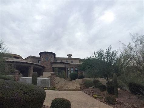 Take A Tour Of Randy Johnsons Paradise Valley Mansion