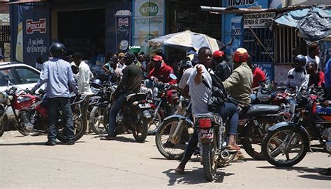 Jornal De Angola Notícias Moto Taxistas Criam Cooperativa