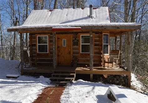 Tiny Log Cabin Off Grid Cozy Homes Life