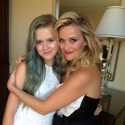 Reese Witherspoon And Her Teen Daughter Look Like Sisters In Rare