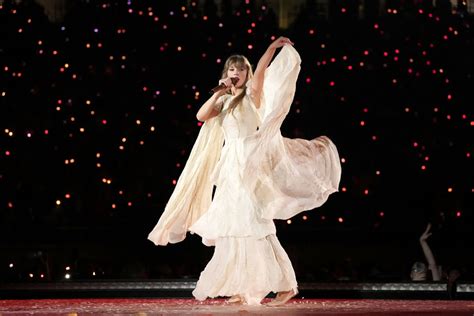 Taylor Swifts Eras Tour Folklore Costume Taylor Swifts Eras Tour