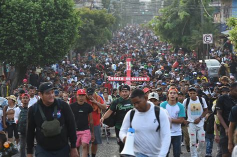 Viacrucis Migrante Inicia Camino En México Con Más De 4000 Personas