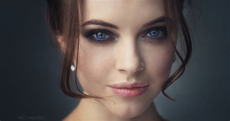 Women Brunette Blue Eyes Smirk Smoky Eyes Bare Shoulders Face Portrait