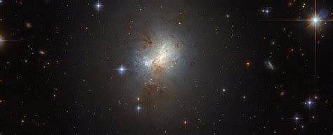 Hubble Observes Tiny Galaxy With Big Heart Esahubble
