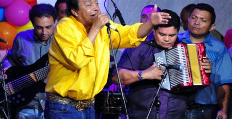 Diomedes díaz, bogotá (bogotá, colombia). Diomedes Díaz canta El Pajarito en Barranquilla - DIOMEDES ...