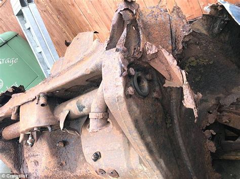 Rusty Carcass Of A S Porsche Is Put Up For Sale On Craigslist For K Express Digest