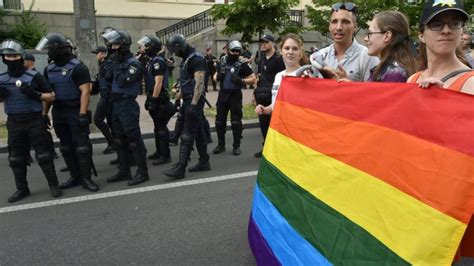 Proteste Dutzende Festnahmen Bei Gay Pride Parade In Kiew WELT
