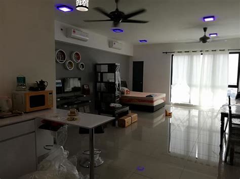 Available single room for rent at secti. FOR RENT FULLY FURNISHED STUDIO TYPE, MENARA GENO ...