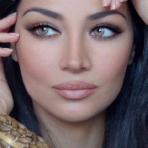 Claudia Lynx Iranian Model Hair Makeup Hair Beauty Beauty