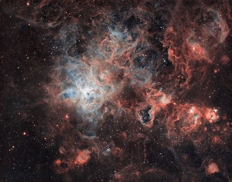 Tarantula Nebula Esahubble