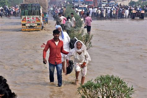 Floods Landslides Kill 116 In India And Nepal Catholic News Philippines Licas News
