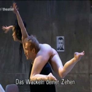 Famous Naked News Nude Theatre Shows Paparazzi Ooops Slip Page