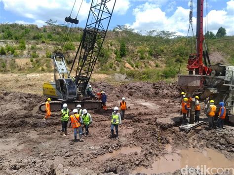 Beberapa pertambangan skala menengah seperti pertambangan batu kapur telah turut menyumbang lapangan kerja bagi warga tuban. Lowongan Pekerjaan Di Bandara Toraja / Lowongan Kerja Pt Angkasa Pura I Dicari Minimal Lulusan ...